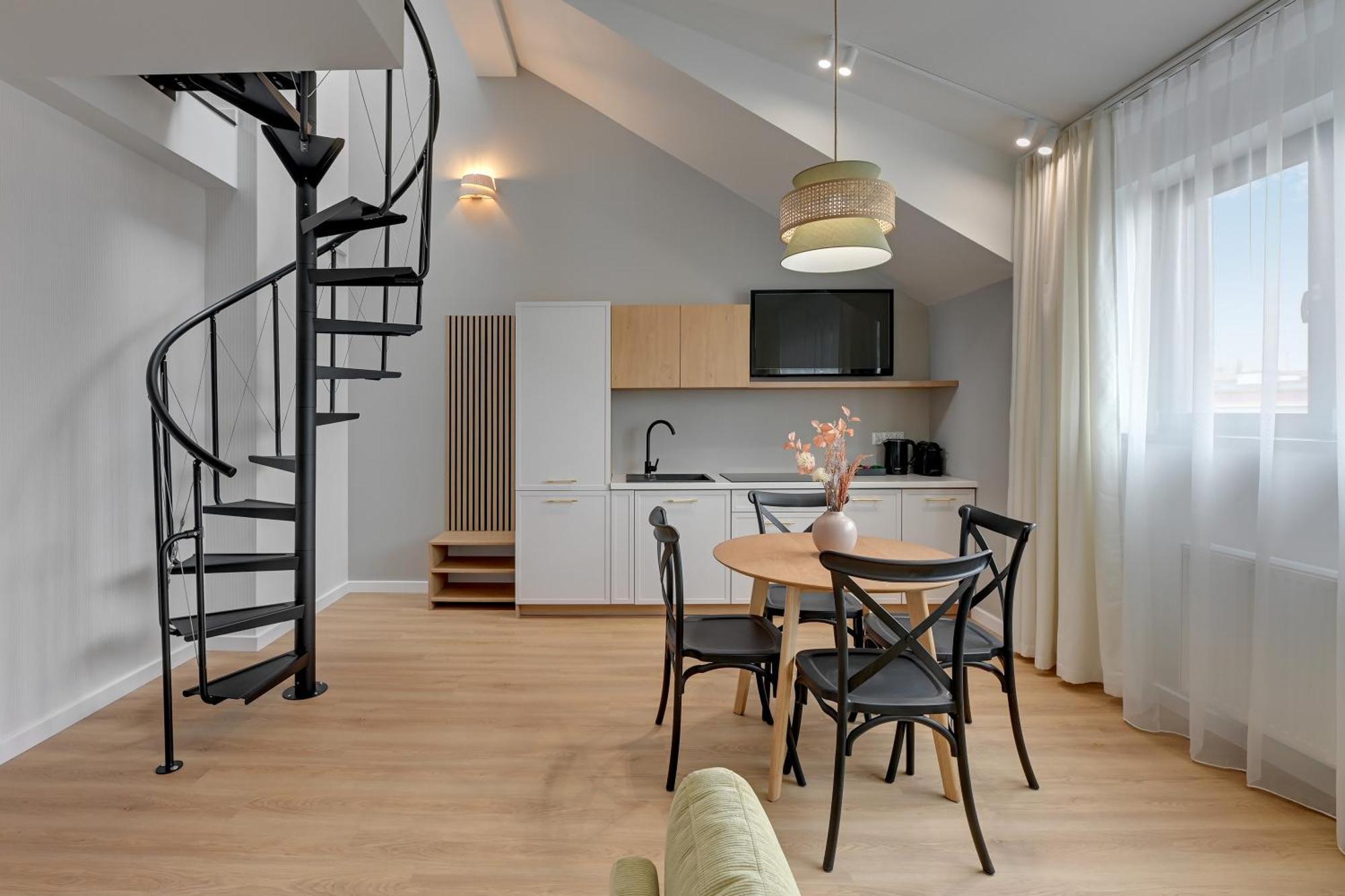 Huoneisto Waterlane Vintage - Fitness & Parking By Downtown
